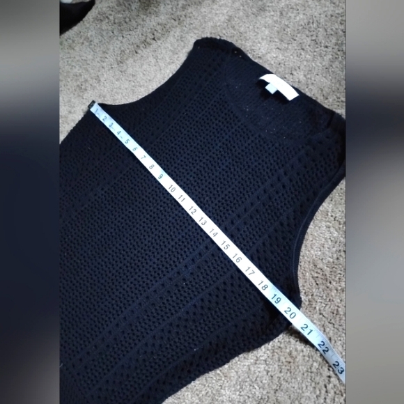 NWOT LOFT Crochet Peplum Tank MD - Picture 7 of 10